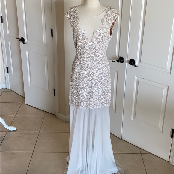 Gorgeous Baccio dress in great condition - Picture 2 of 9